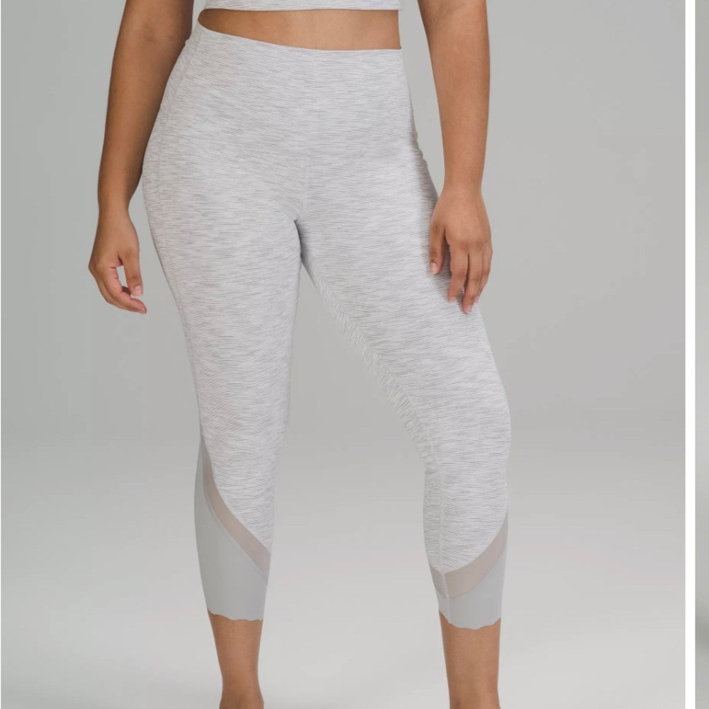 Lululemon Wunder Unders size 8